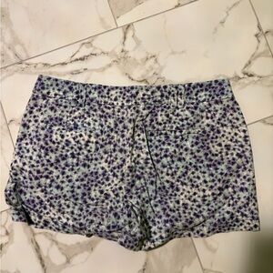 LOFT Purple and White Patterned Women's Shorts